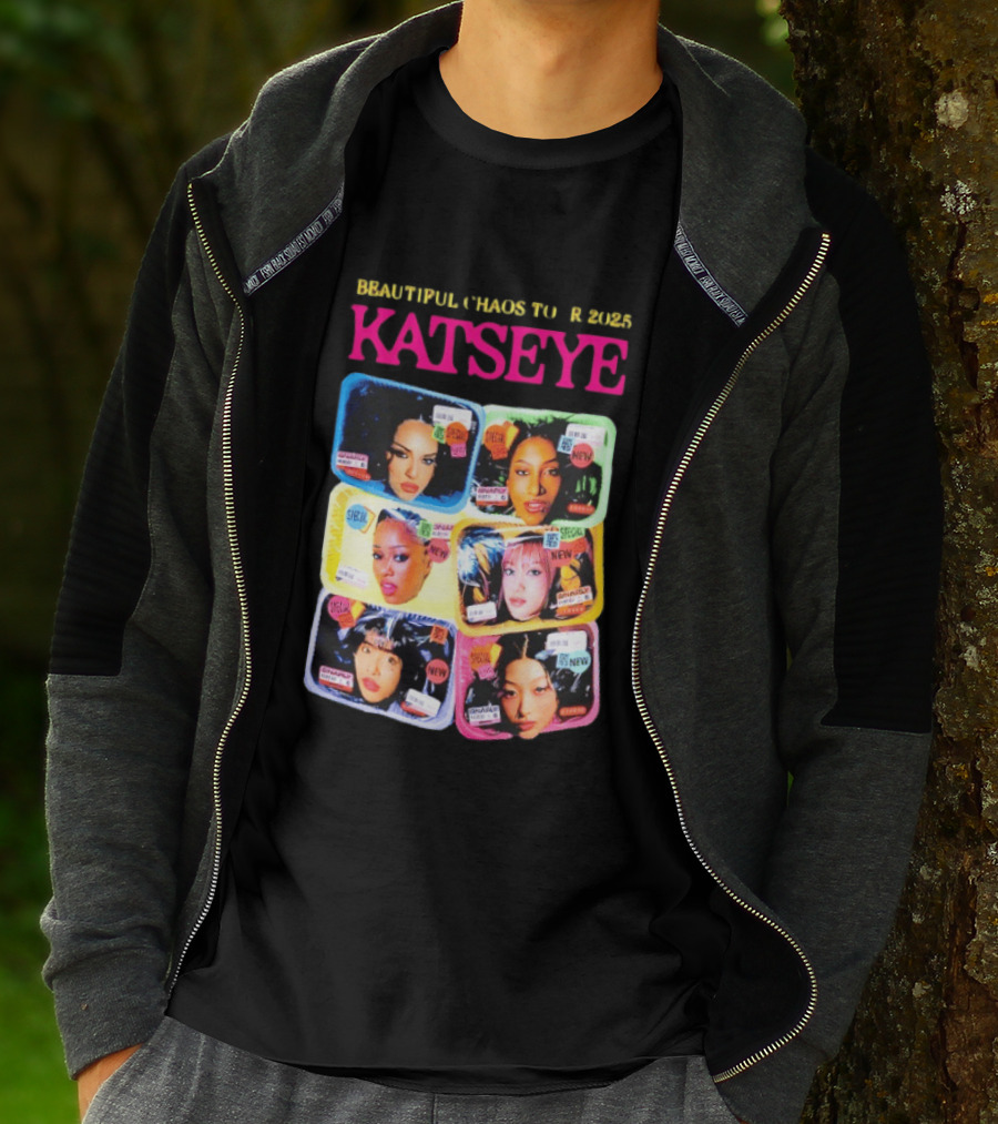Beautiful Chaos Tour 2025 Katseye Selfie Expressive Portraits 90s Pop T-Shirt