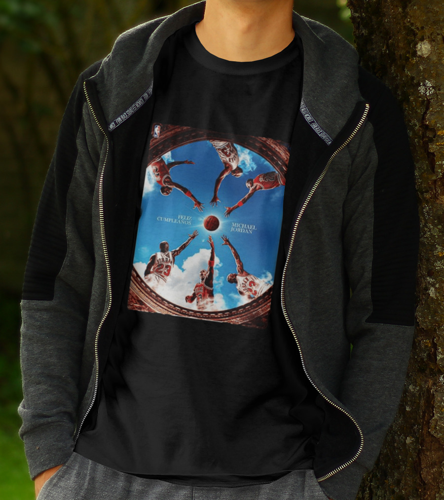 Feliz Cumpleaños Michael Jordan Basketball Reach Sky 23 T-Shirt