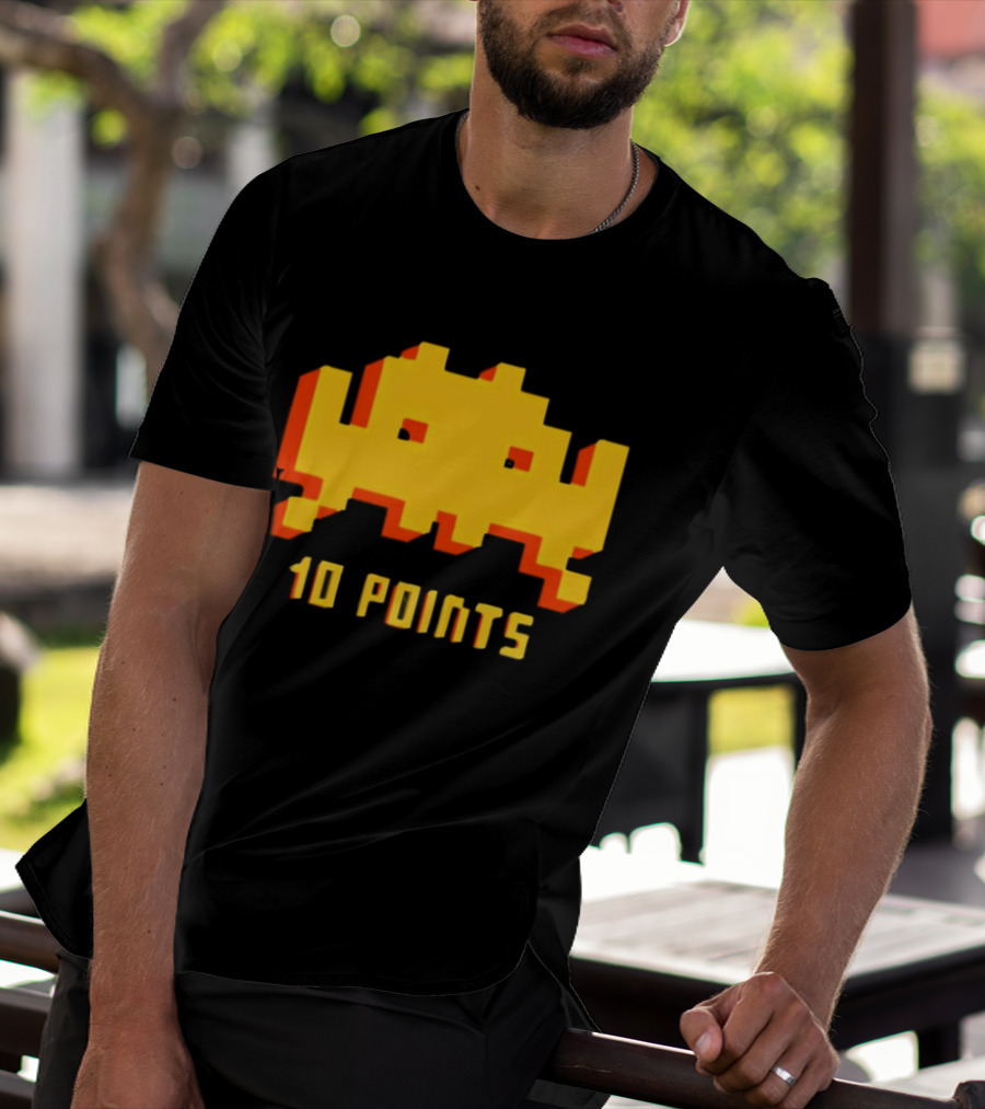 Roy IT Crowd Space Invader 10 Points Game Reference T-Shirt