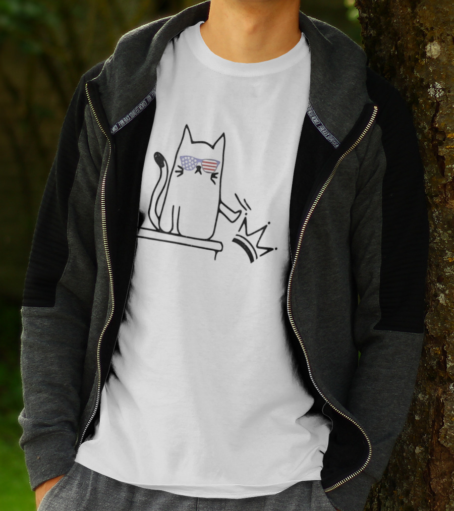 Cat No Kings In America Patriotic Sunglasses Political Humor T-Shirt