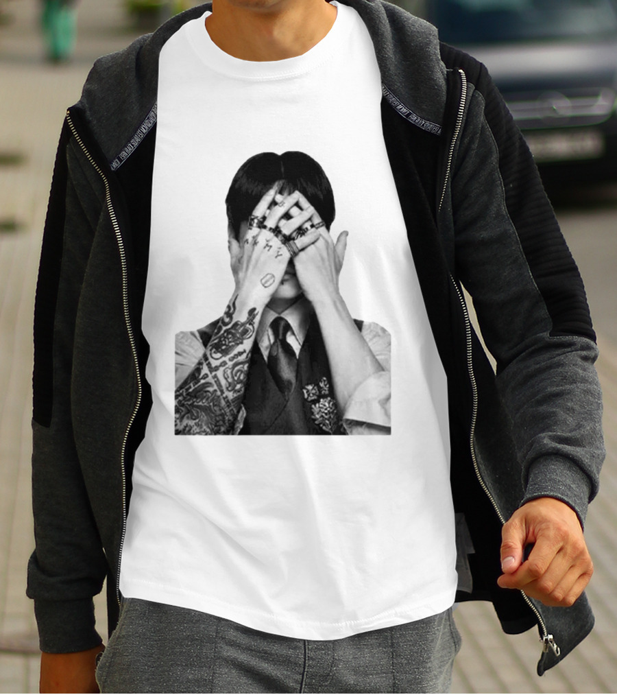 Jung Kook BTS Arirang Tour Tattoo Art Aesthetic T-Shirt