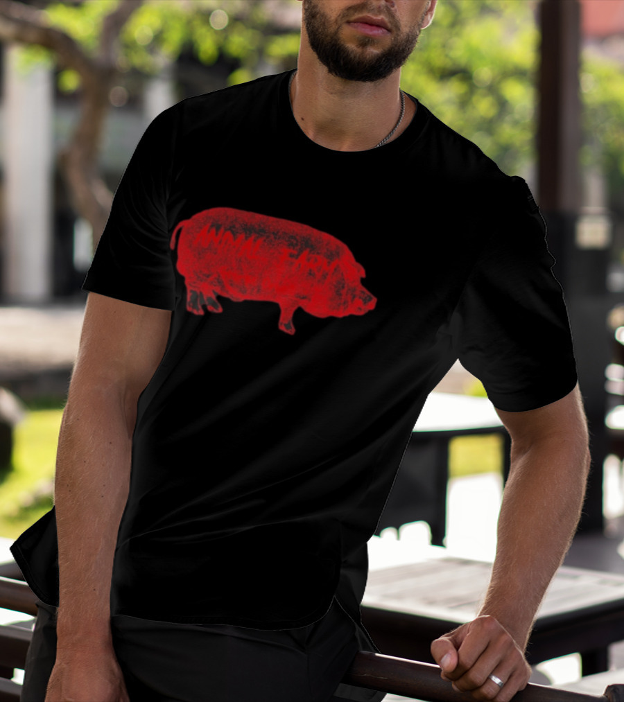 Animal Farm Pig Graphic Textured Red T-Shirt
