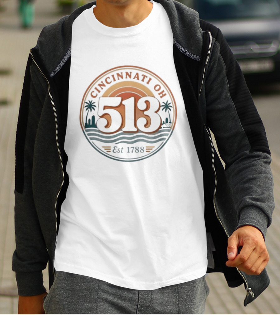 Cincinnati Ohio 513 Est 1788 Retro Sunset Palms T-Shirt