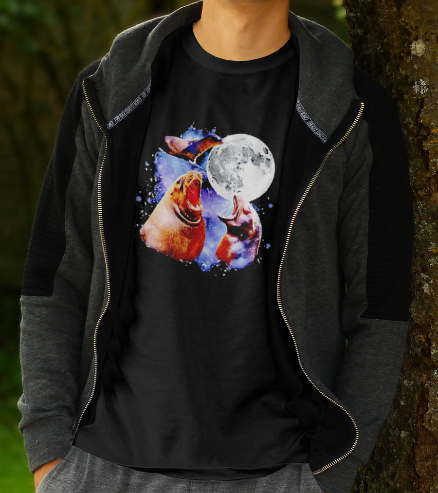 Sea Lion Trio Howling At The Moon In Outer Space Scene T-Shirt