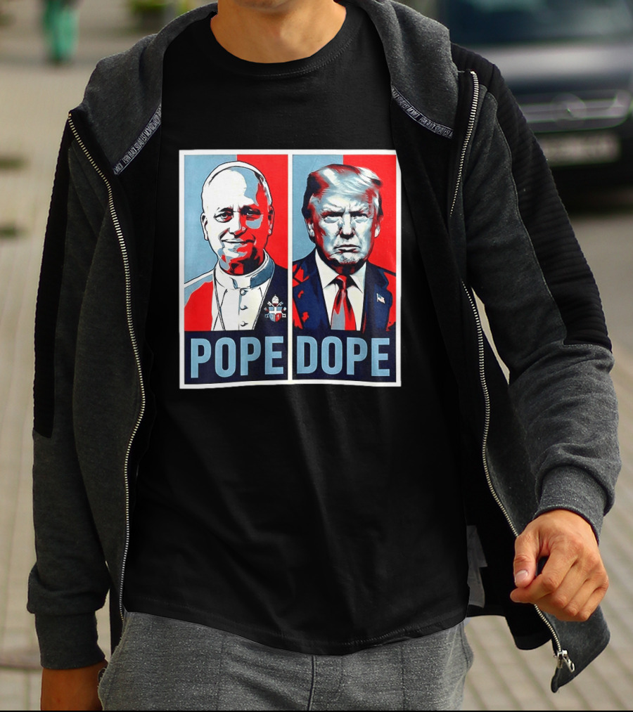 Pope Leo XIV Vs Trump Dope Red And Blue Political Satire T-Shirt
