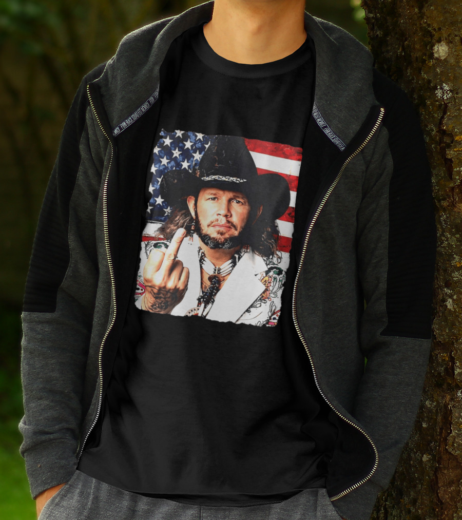 If That Ain't Country David Allan Coe USA Flag Middle Finger T-Shirt