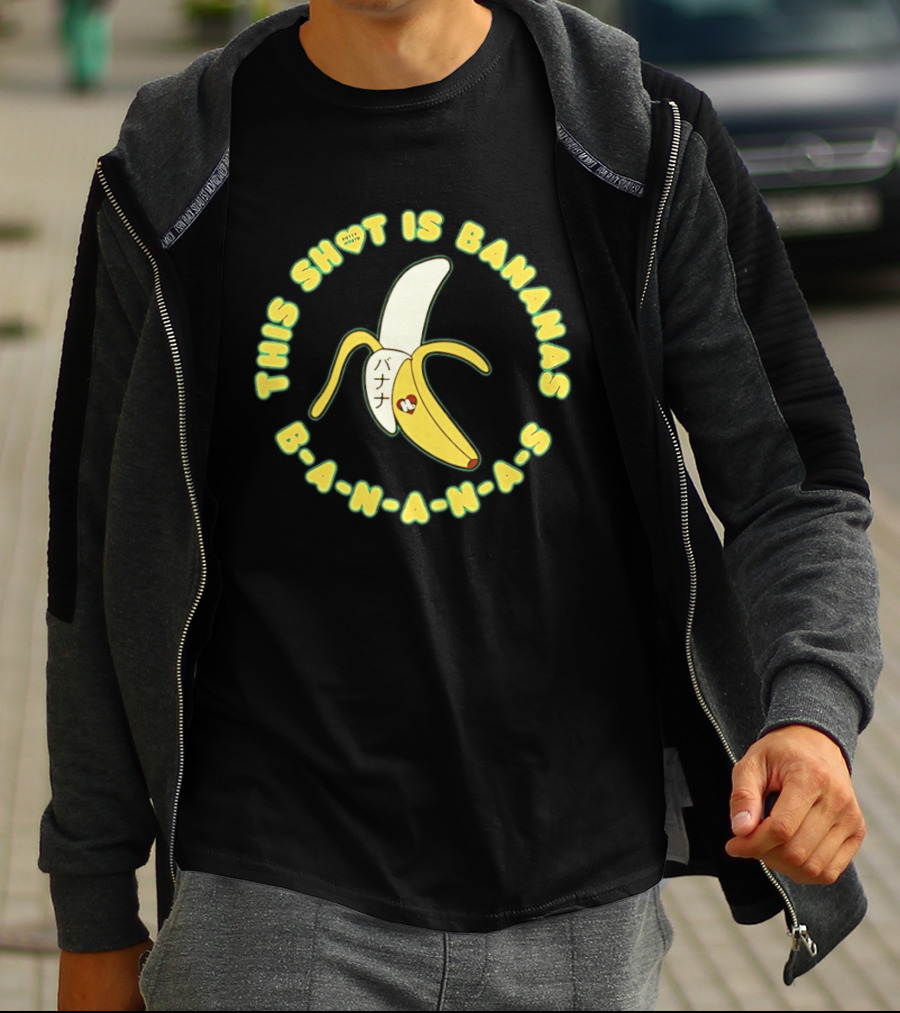 This Shot Is Bananas B A N A N A S Japanese Text & Heart Motif T-Shirt