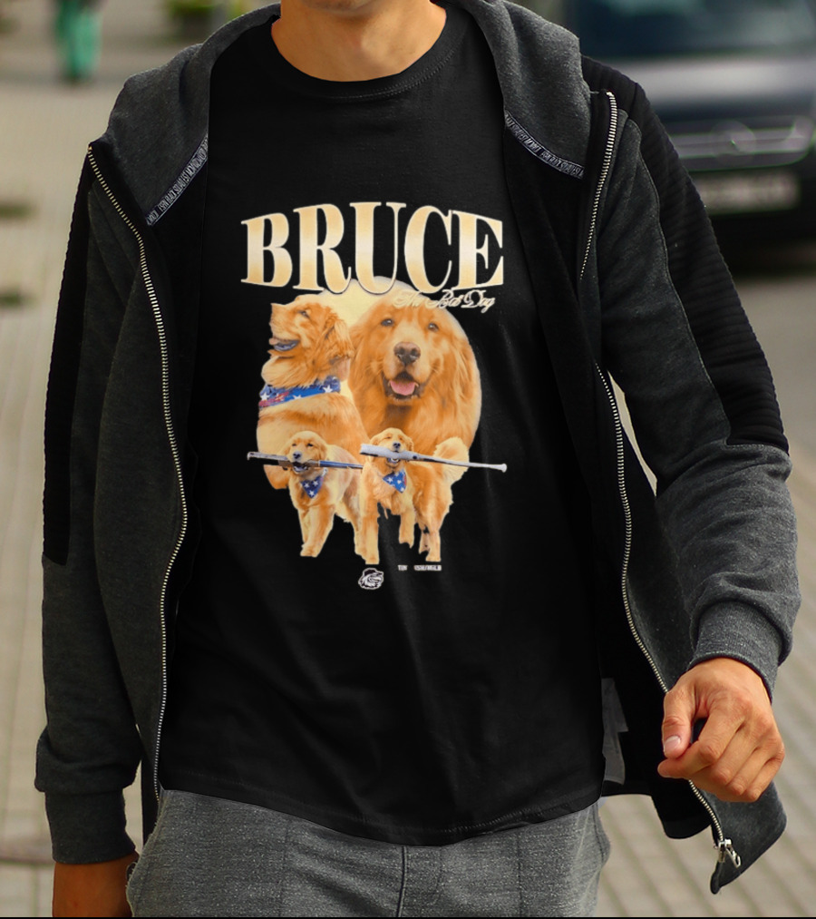 Bruce The Bat Dog Rochester Red Wings Baseball Golden Retriever T-Shirt