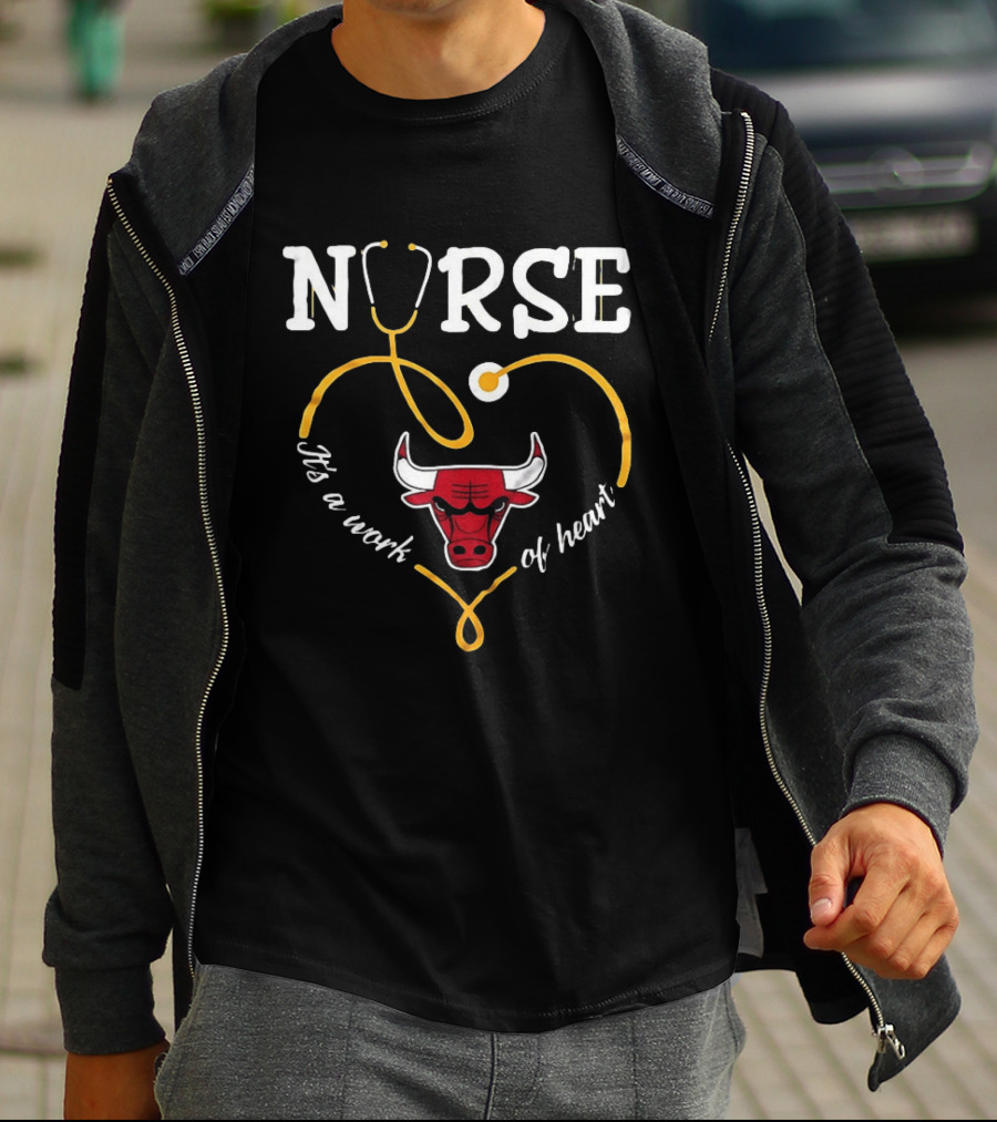 Nurse It's A Work Of Heart Chicago Bulls Stethoscope Heart T-Shirt
