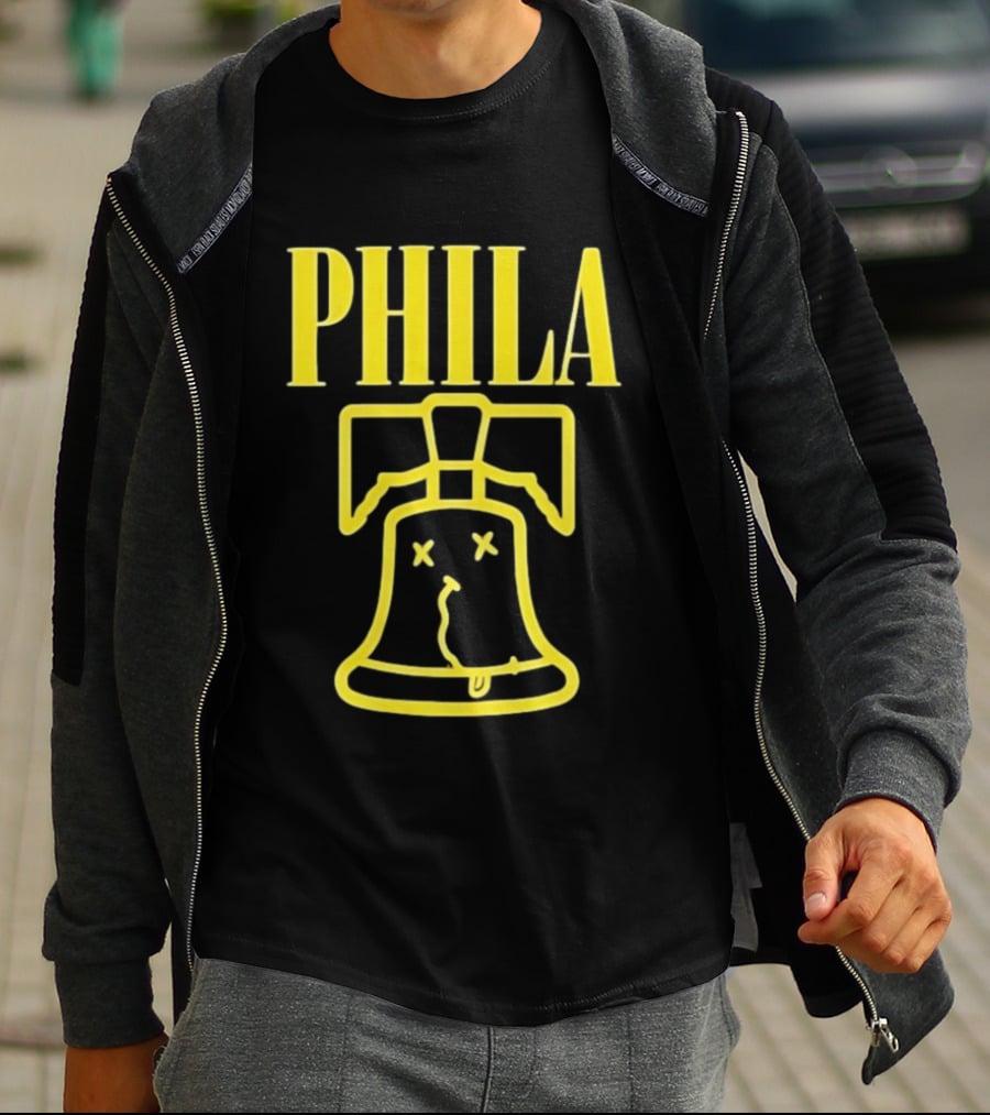 Phila Liberty Bell Icon With Smells Like Philly Spirit T-Shirt
