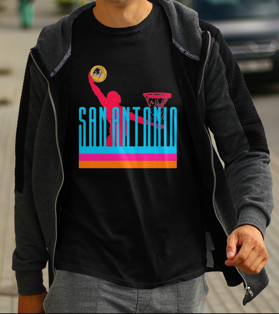 San Antonio Basketball Dunking Pink T-Shirt