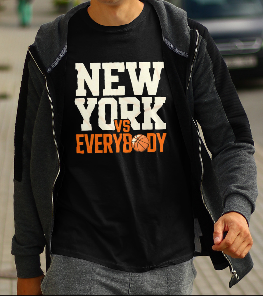 New York Knicks Vs Everybody Basketball Team Fan T-Shirt