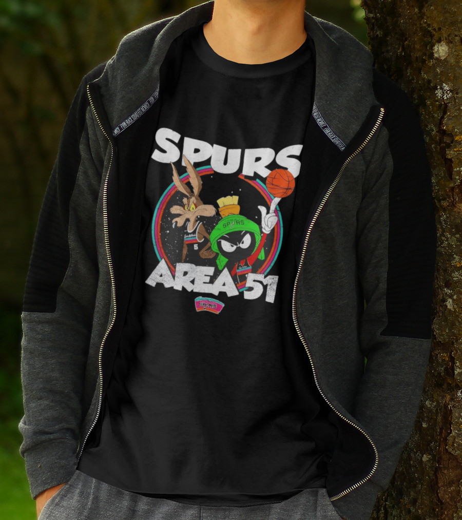 San Antonio Spurs Area 51 Looney Tunes Crossover With Marvin The Martian And Wile E. Coyote Basketball T-Shirt