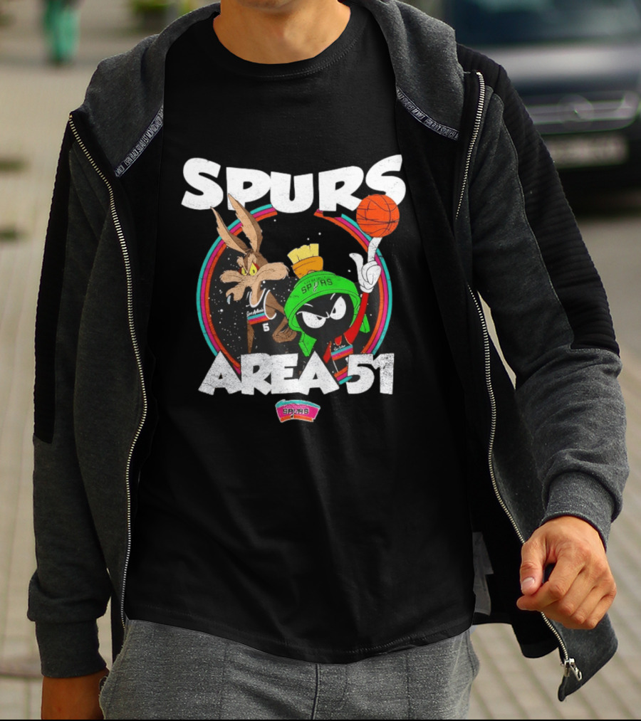 San Antonio Spurs Area 51 Looney Tunes Crossover With Marvin The Martian And Wile E. Coyote Basketball T-Shirt