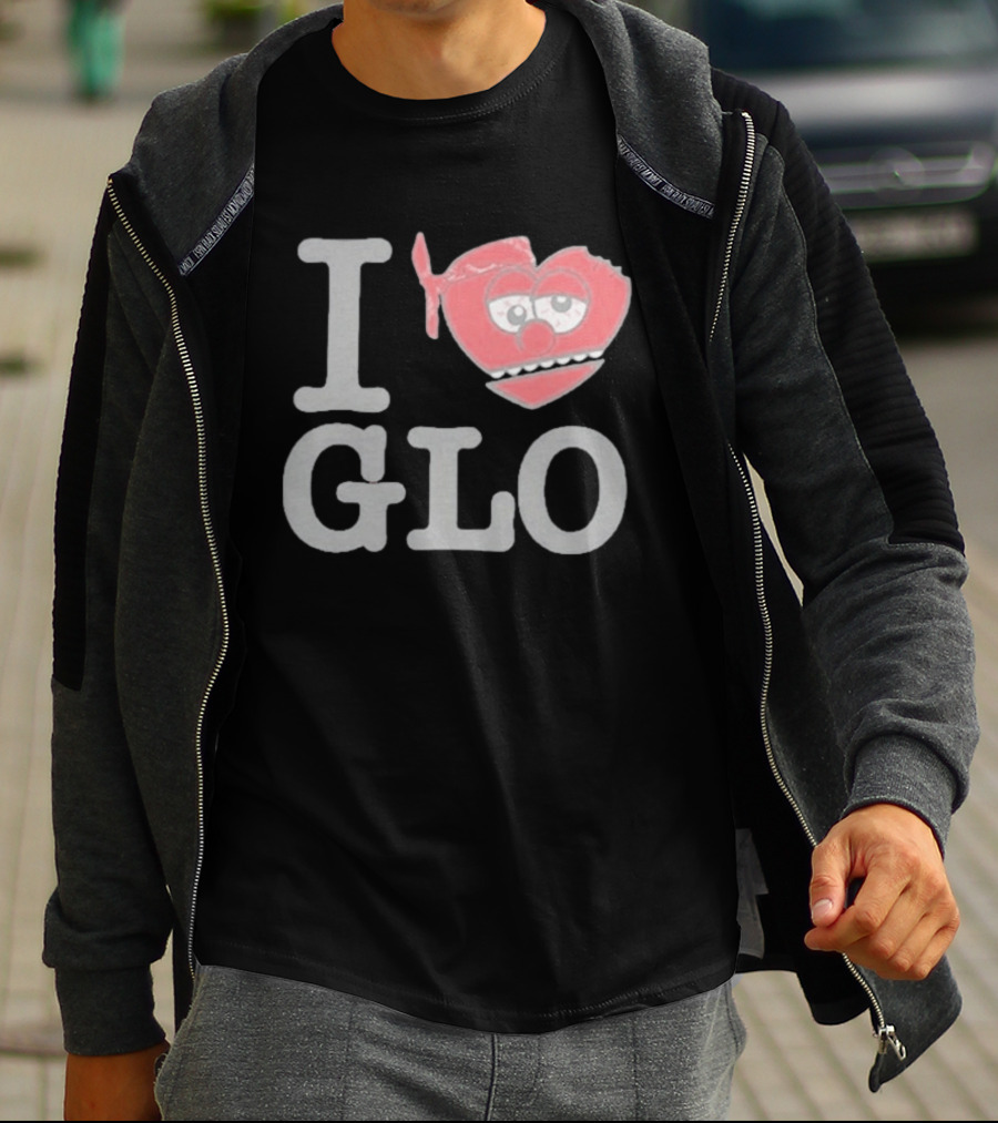 I Love Glo Heart Bandana Glo Gang T-Shirt