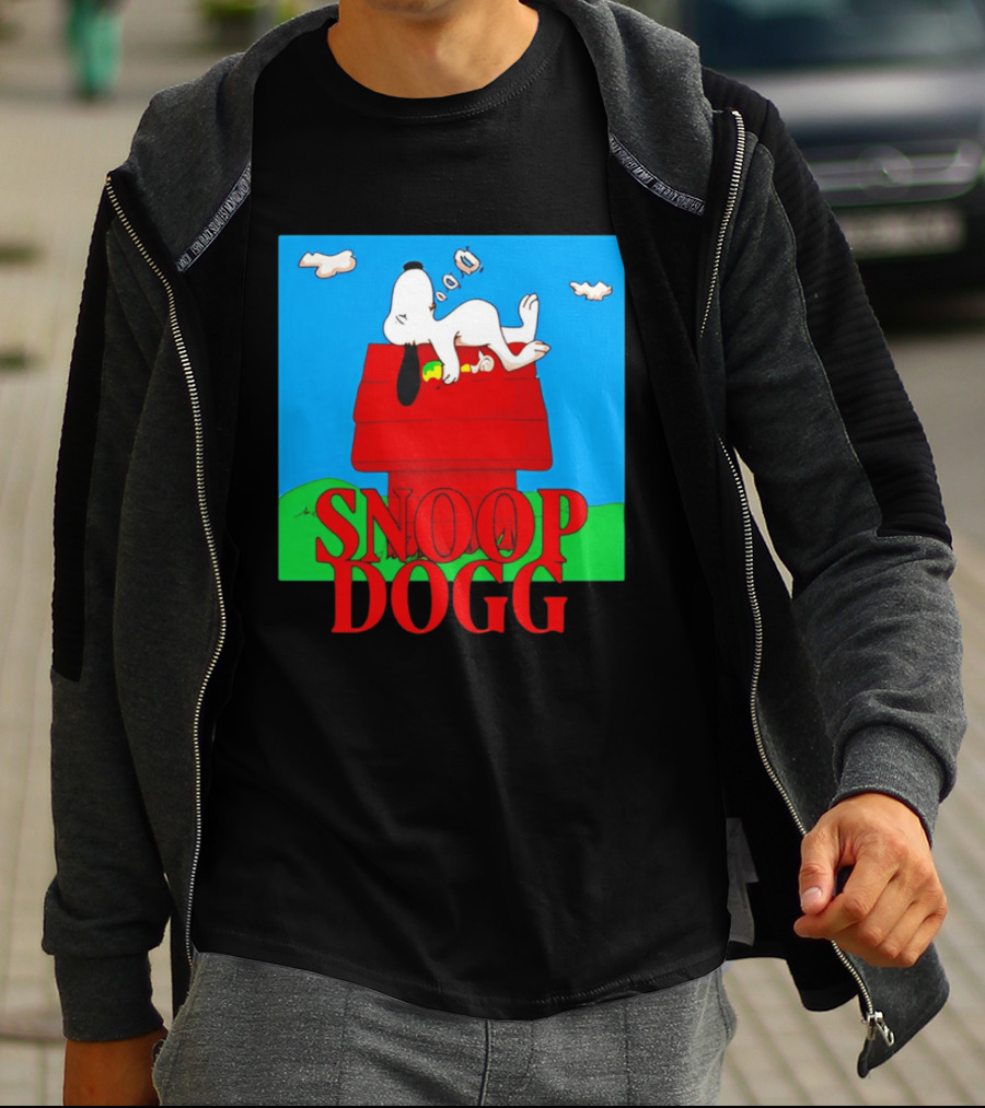 Snoop Dogg Snoopy Parody Relaxing On Doghouse T-Shirt