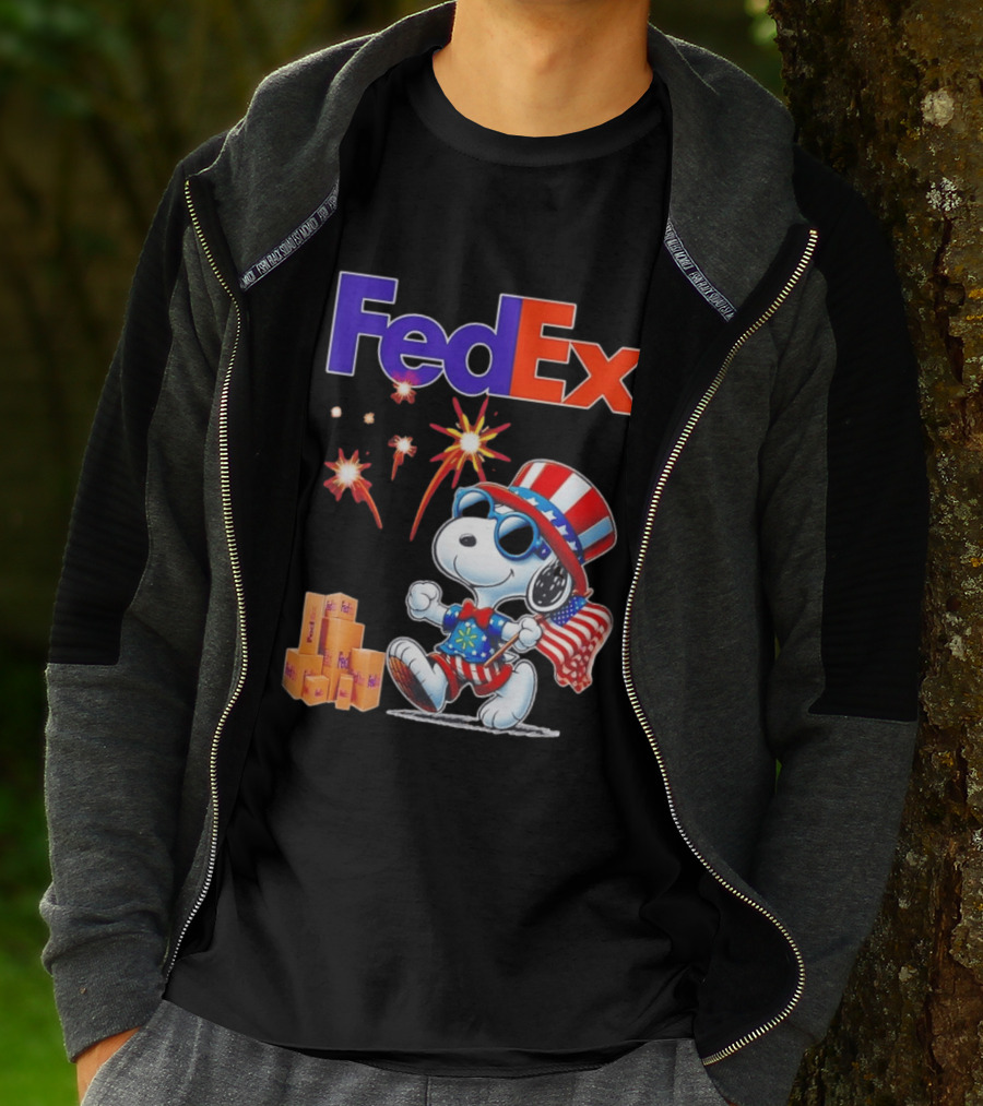 FedEx Snoopy American Flag Fireworks Patriotic Delivery T-Shirt