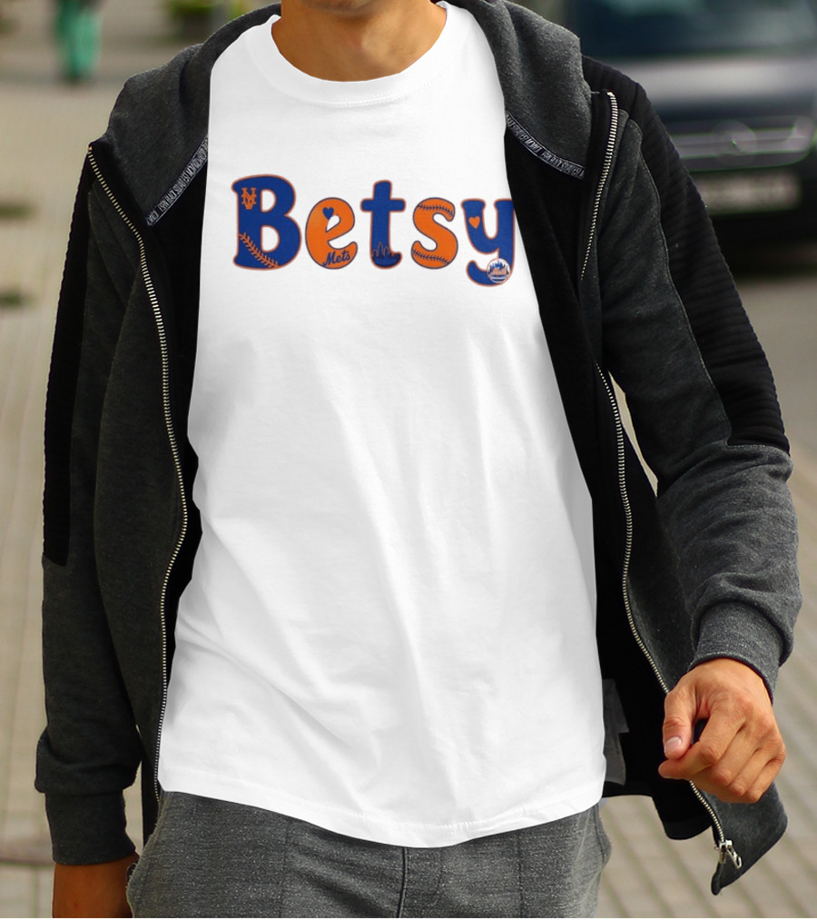 Betsy New York Mets Baseball MLB City Skyline Mets T-Shirt