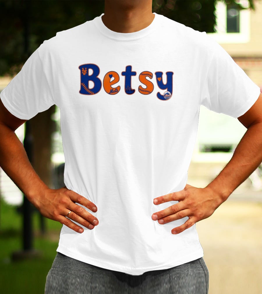 Betsy New York Mets Baseball MLB City Skyline Mets T-Shirt