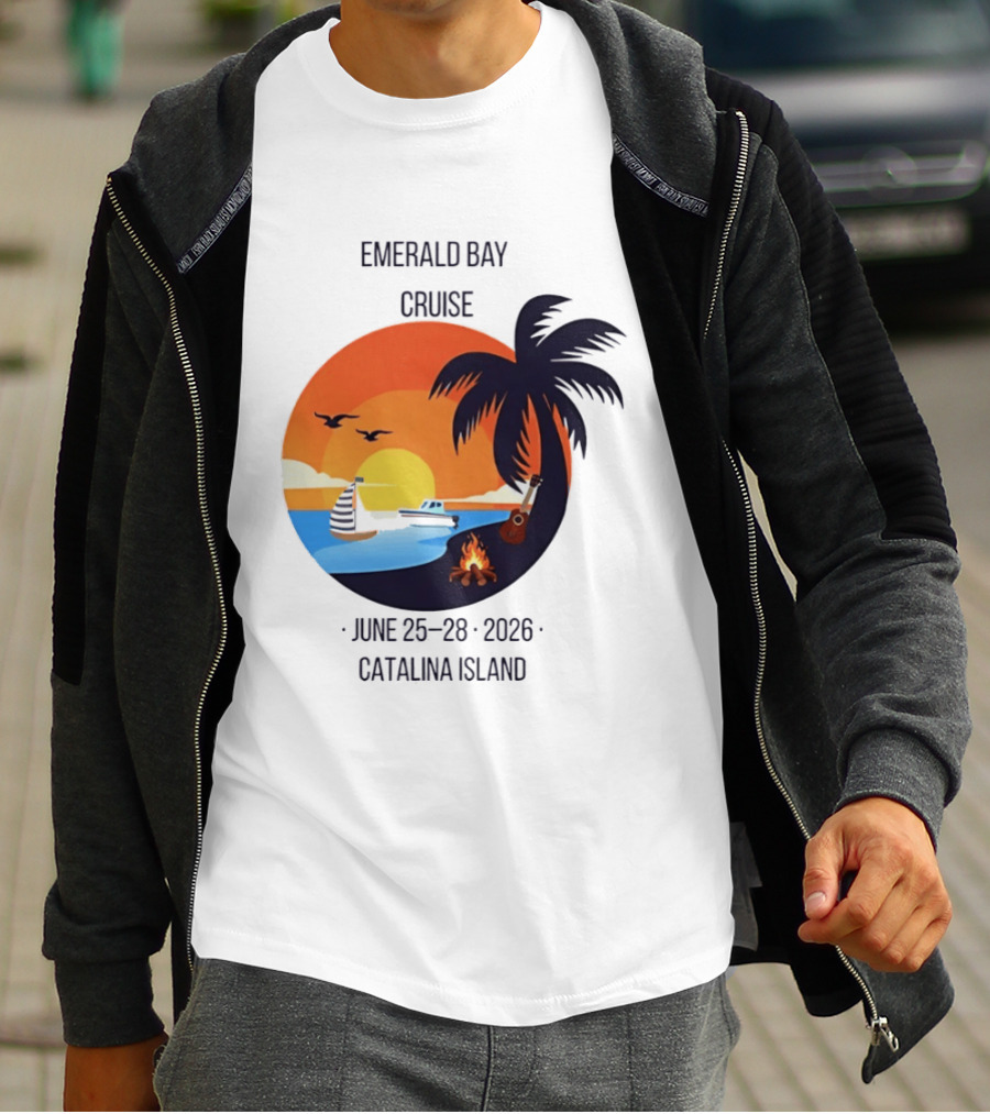 Emerald Bay Cruise June 25 28 2026 Catalina Island Sunset Palm Tree Boat Bonfire T-Shirt