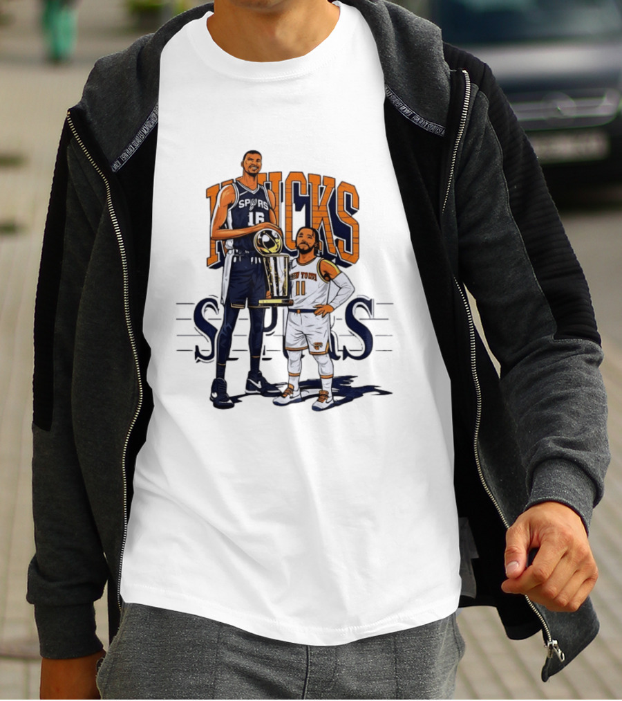 Victor Wembanyama Spurs Versus Jalen Brunson Knicks Trophy Size Gap T-Shirt