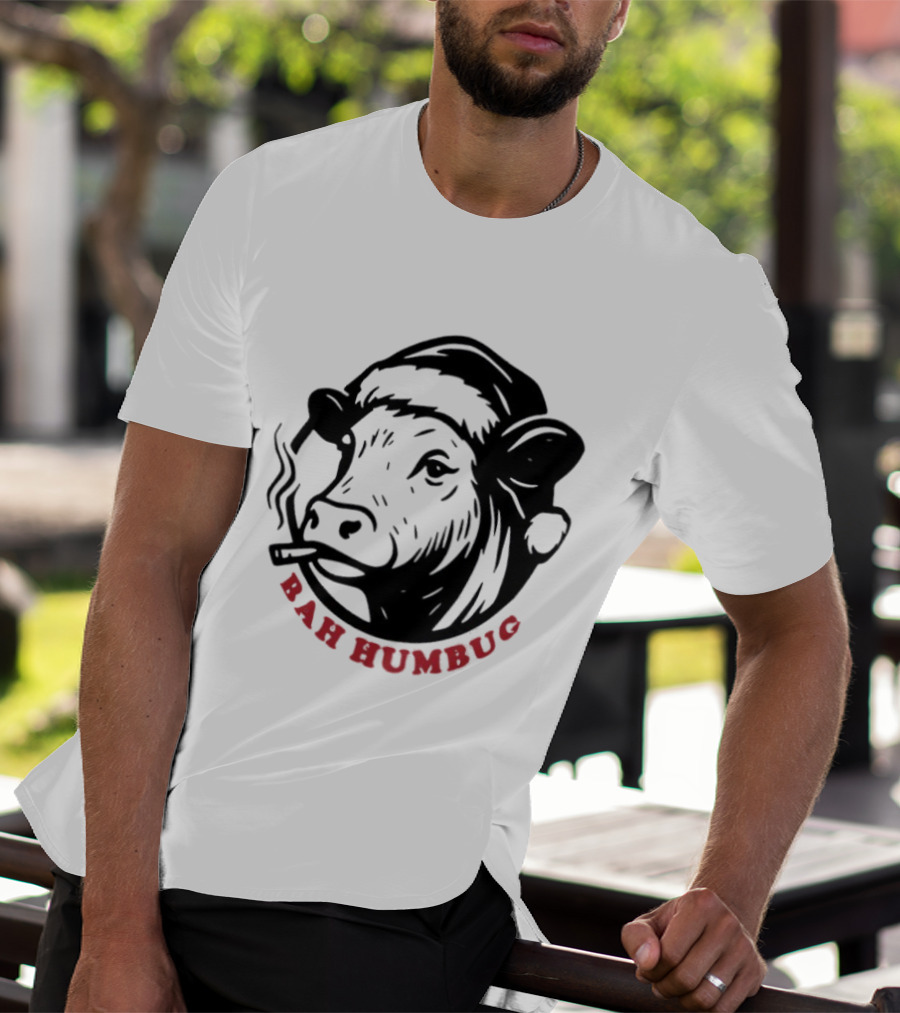 Cow Santa Smoking Bah Humbug Christmas Humor T-Shirt