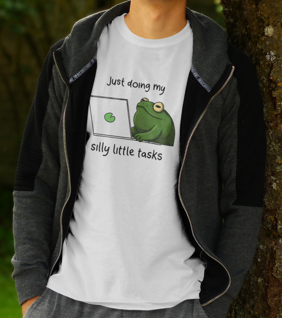 Silly Frog Doing My Little Tasks Playful Green T-Shirt