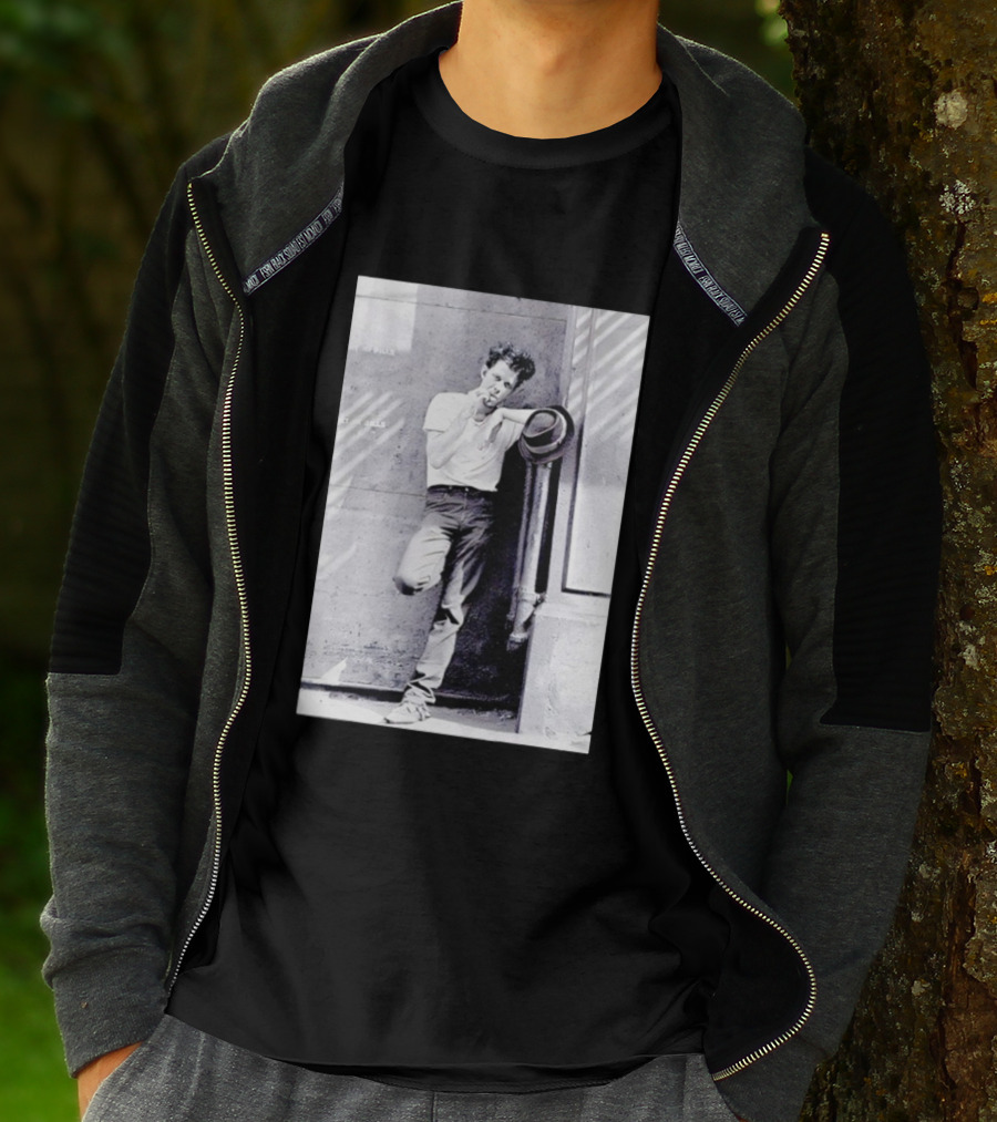 Robin Buckley Tom Waits Smoking Pose T-Shirt