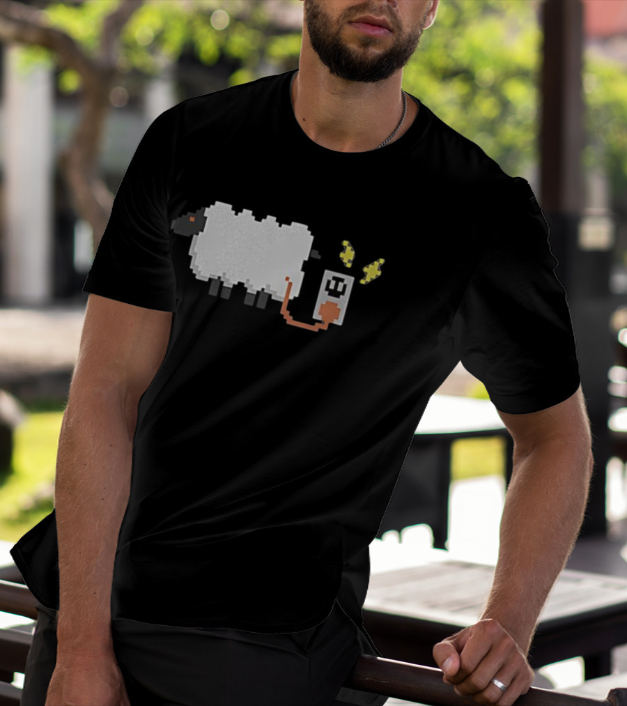 Pixel Art Electric Sheep Plugging In Wil Wheaton T-Shirt