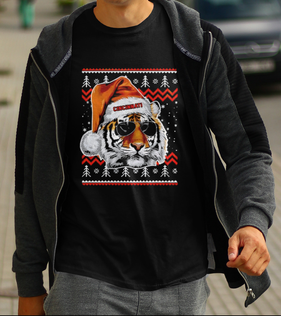 Cincinnati Santa Hat Tiger Ugly Christmas Vintage Football T-Shirt