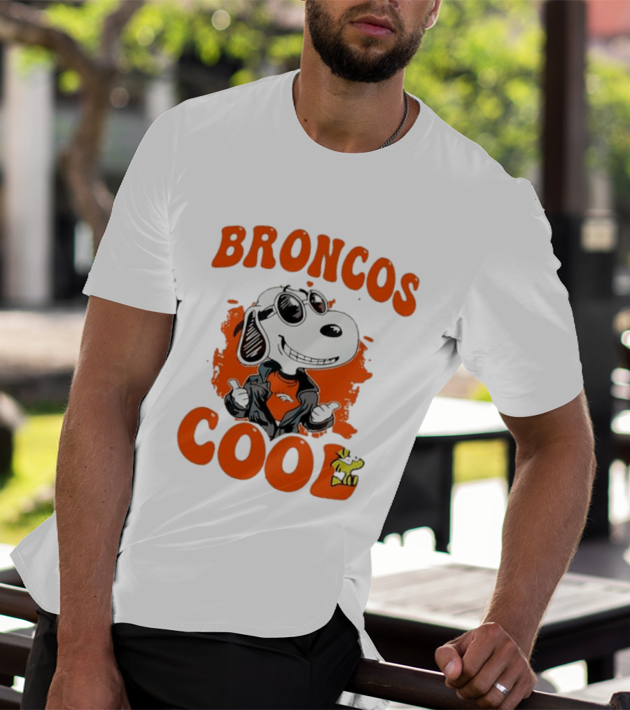Snoopy Denver Broncos Cool Peanuts Character NFL Fan T-Shirt