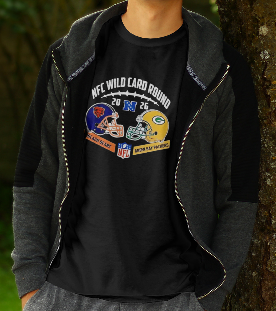NFC Wild Card Round 2026 Chicago Bears Vs Green Bay Packers NFL Helmet Matchup T-Shirt