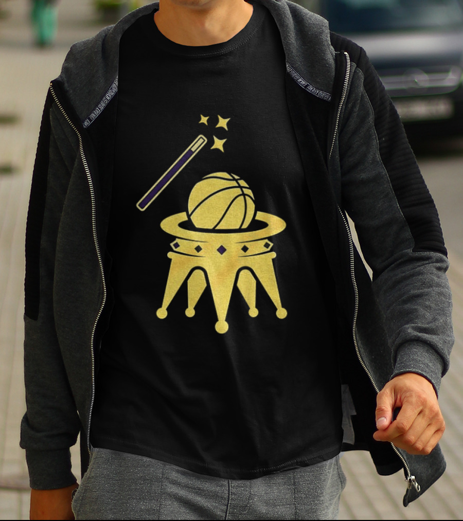 LeBron James Los Angeles Lakers Basketball King James Vintage Magic Wand Crown T-Shirt