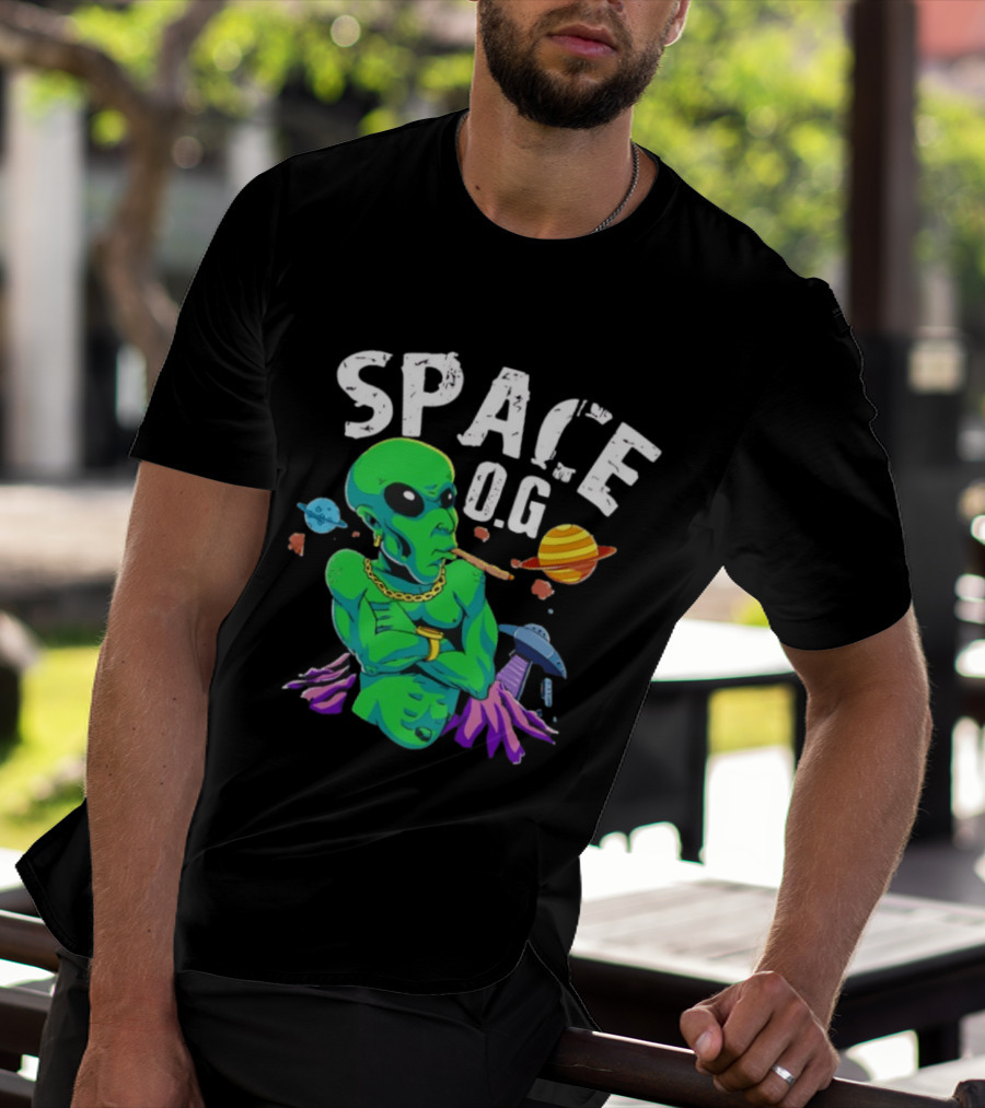 SPACE O.G. Alien Smoking Planets UFO Chain T-Shirt