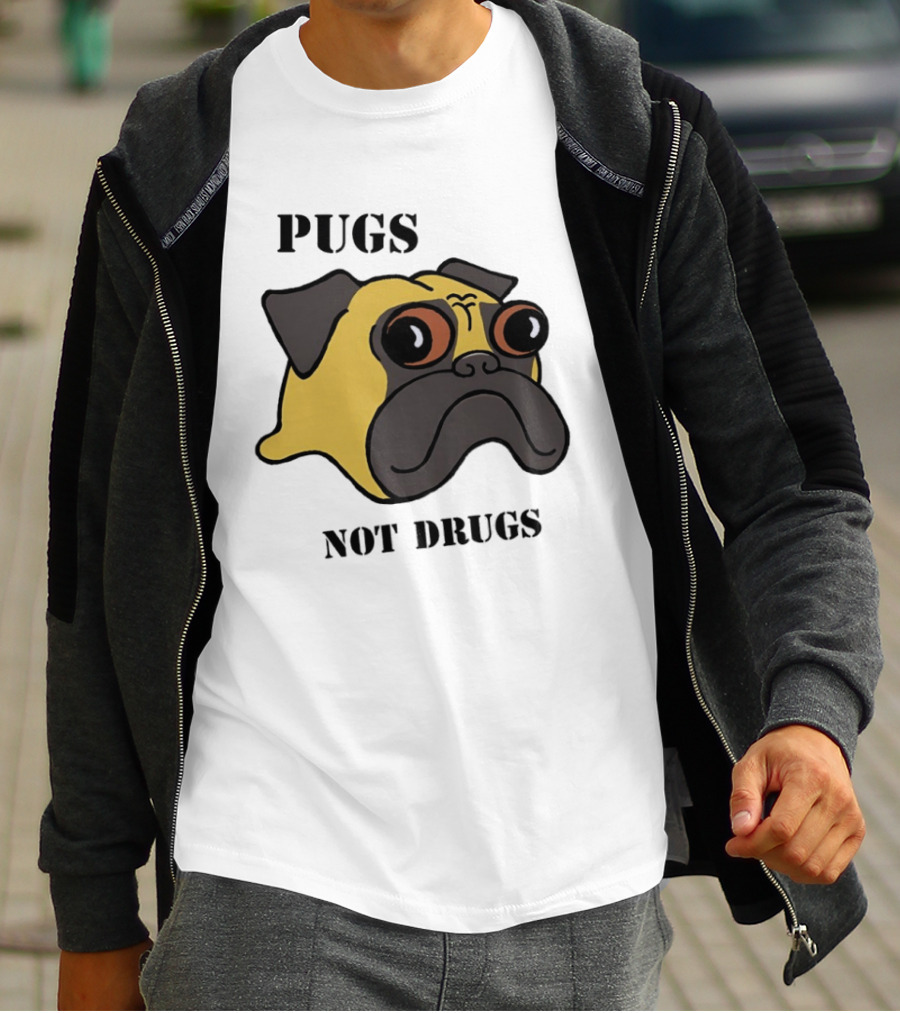 Pugs Not Drugs Cartoon Dog Face Funny Anti Drug Message T-Shirt