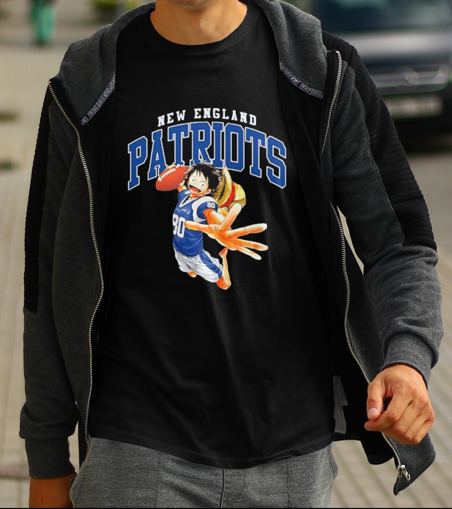 New England Patriots One Piece Luffy Collaboration Football 80 Jersey T-Shirt