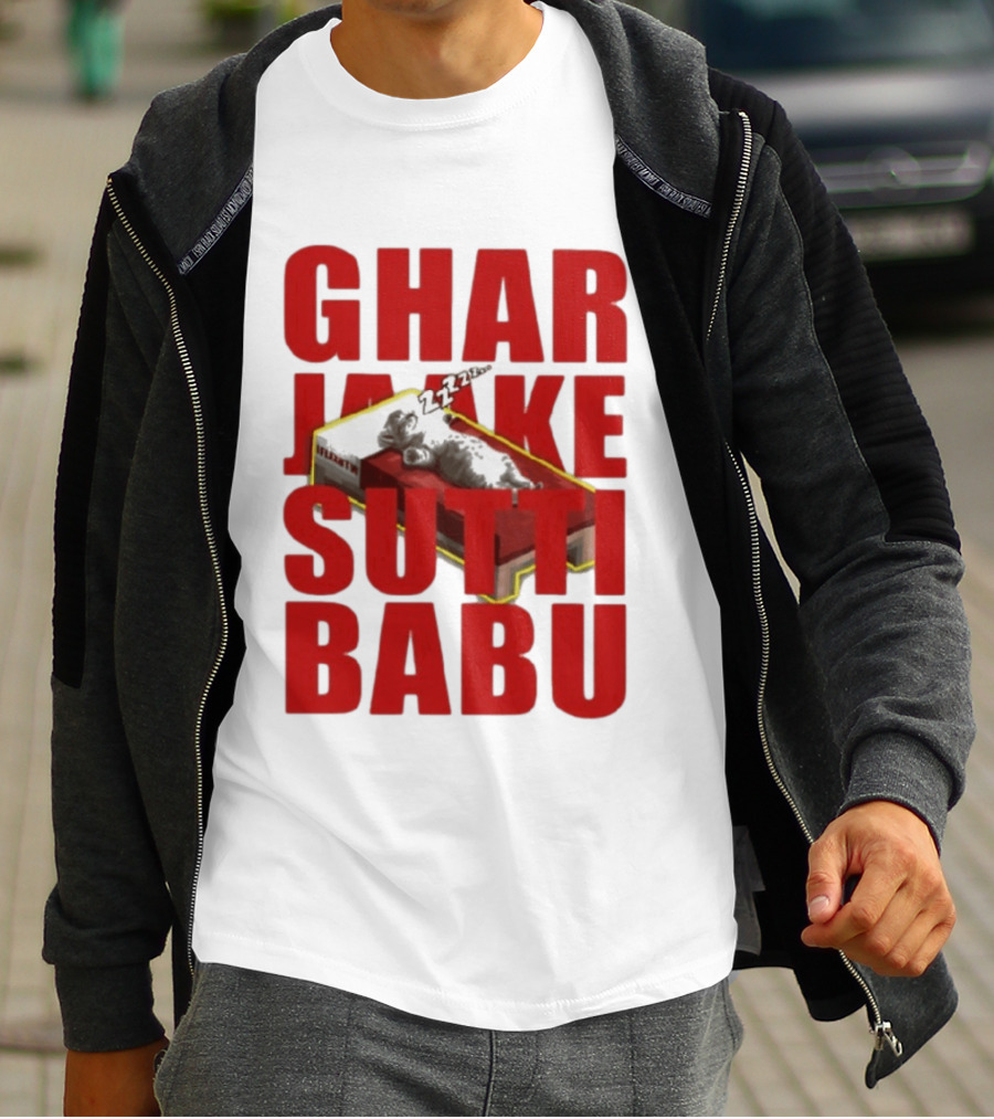Ghar Jaake Sutti Babu Sleeping Cat On Bed ZZZ T-Shirt