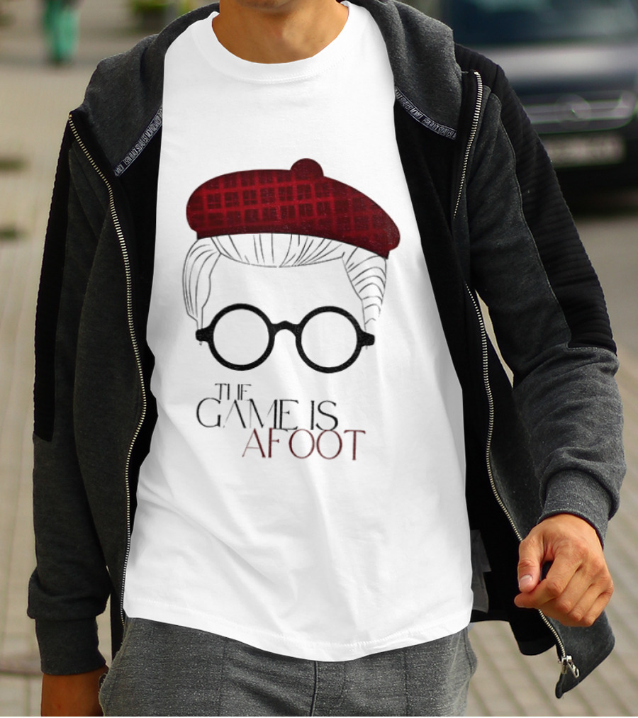 Alan Cumming Traitors The Game Is Afoot Red Beret Glasses T-Shirt