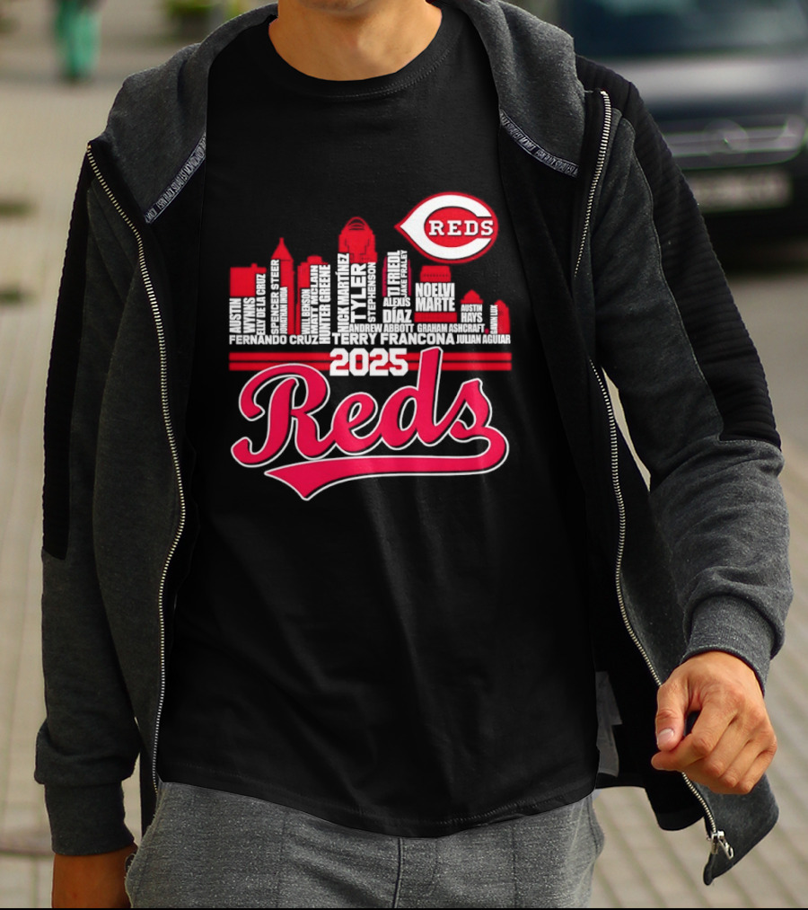 Cincinnati Reds Skyline Players 2025 Reds T-Shirt
