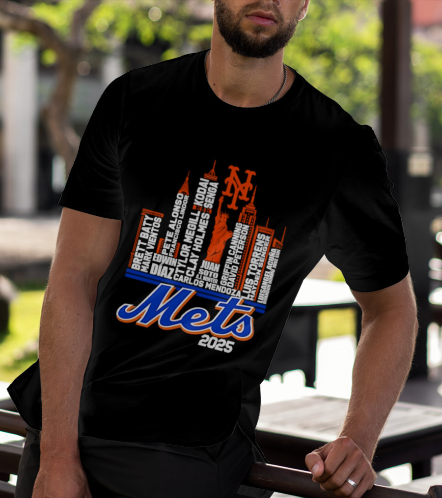 New York Mets Players City Skyline 2025 T-Shirt
