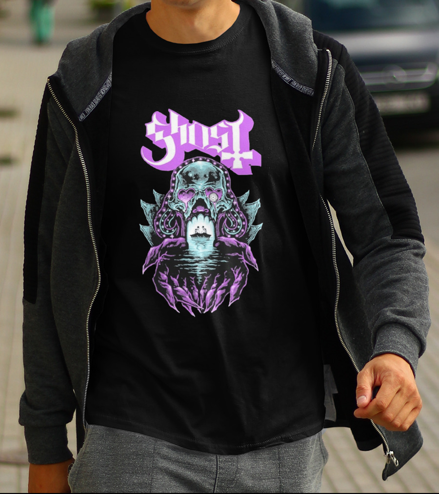 Ghost Tunnel Love Skull With Purple Heart Eyes And Ship T-Shirt