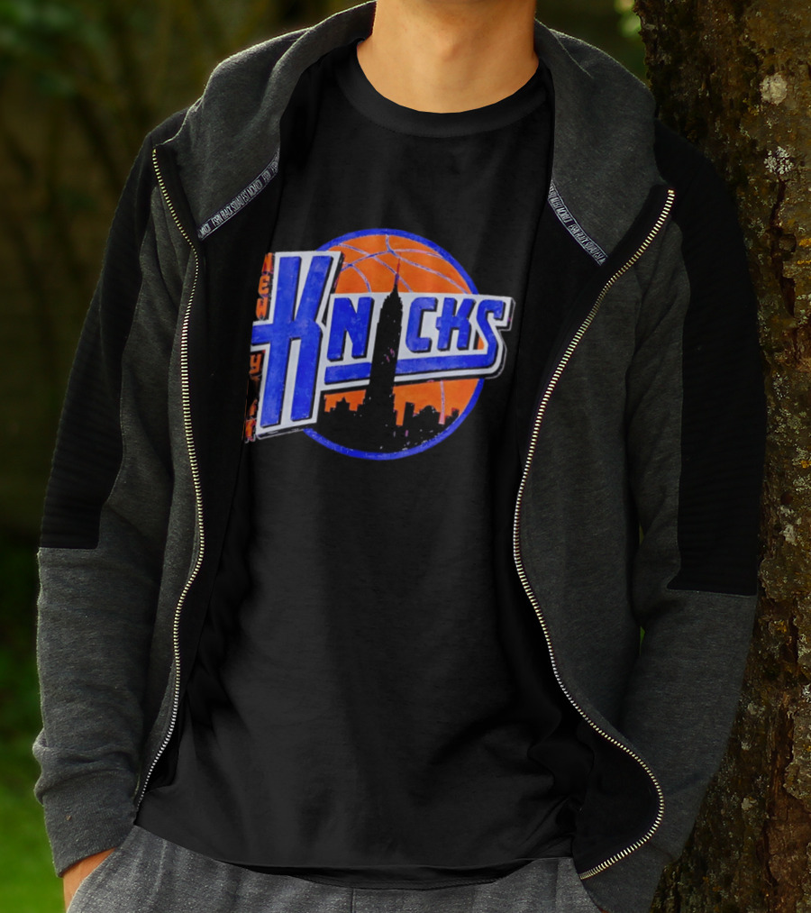 New York Knicks NBA Old School Basketball Skyline 2026 T-Shirt