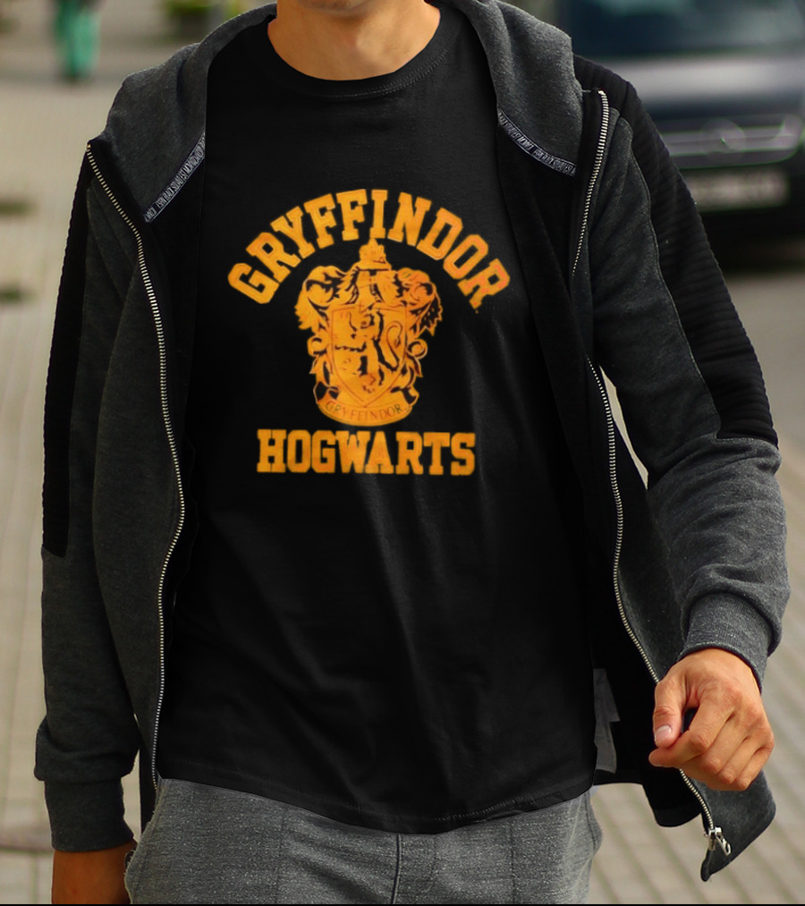 Gryffindor Hogwarts School Crest Shield Lion T-Shirt