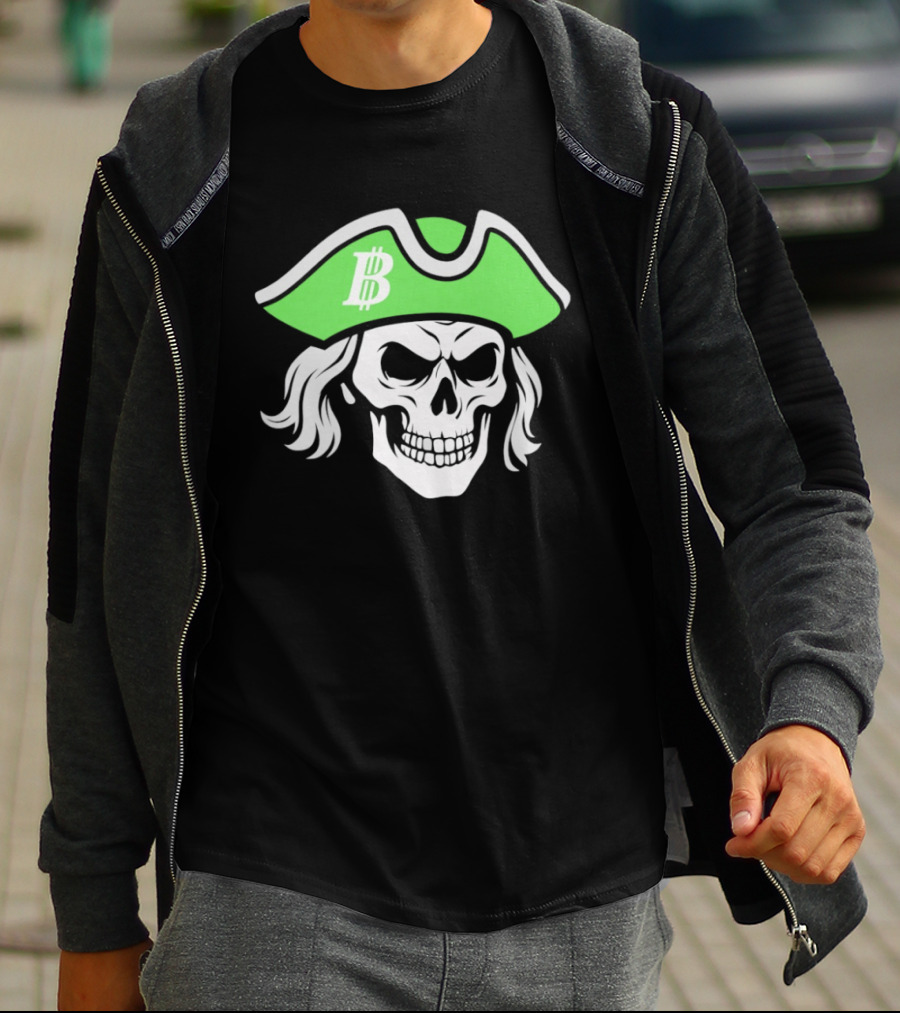 Pennsylvania Benjamins Skull With Pirate Hat Featuring Bitcoin T-Shirt