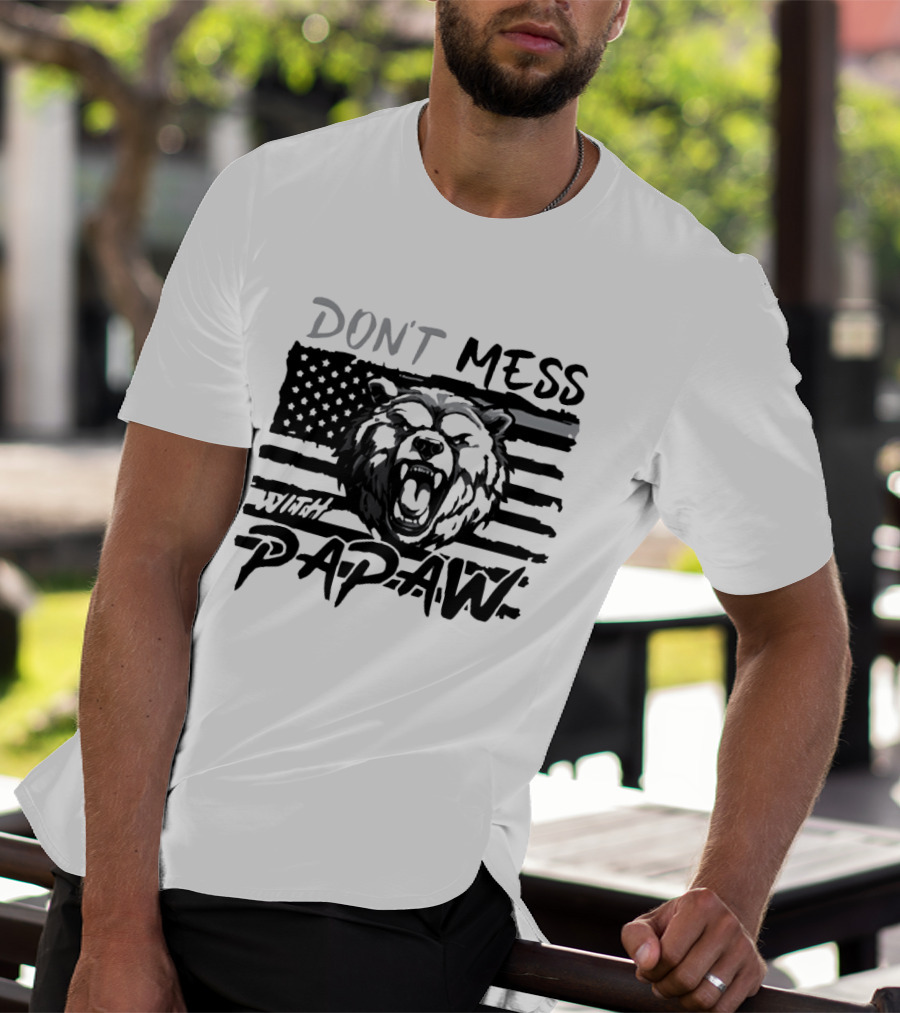 Don't Mess With Papaw Bear American Flag T-Shirt