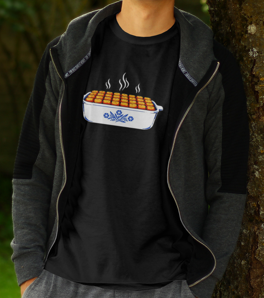 Steaming Cornflower Pattern Tater Tot Hotdish Recipe Minnesota Comfort Food T-Shirt