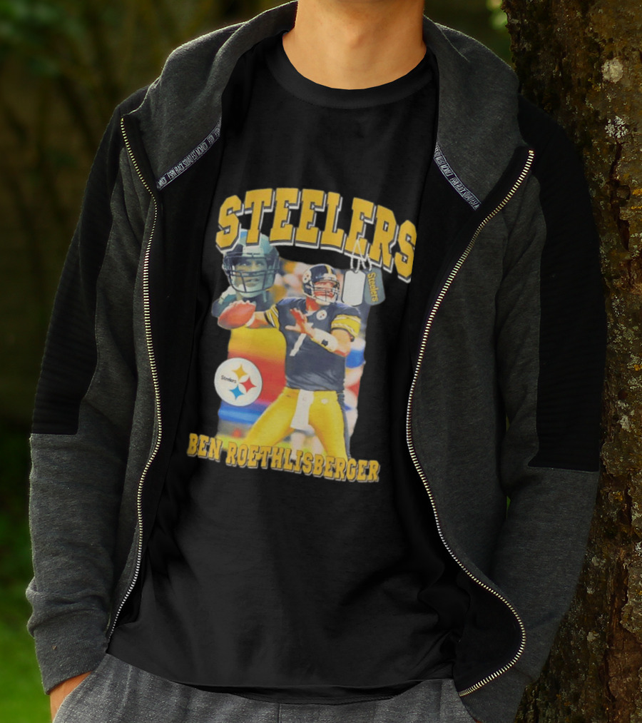 Steelers Ben Roethlisberger Pittsburgh Football Player With Dog Tag And Team T-Shirt