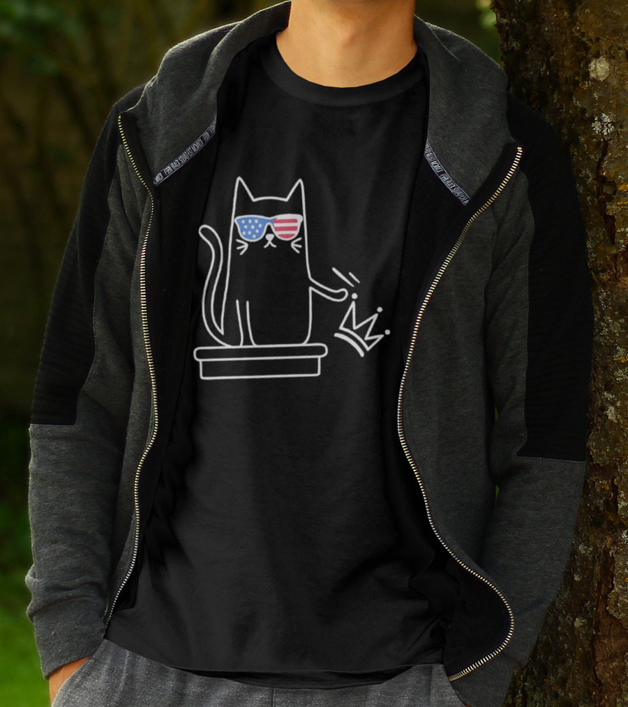 Cat No Kings In America Patriotic Sunglasses Sketch T-Shirt