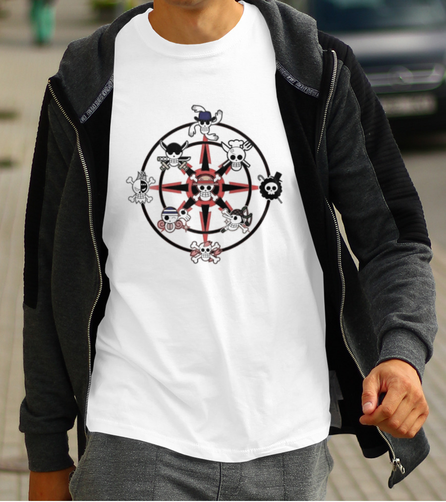 One Piece Straw Hat Pirate Crew Jolly Roger Wheel T-Shirt