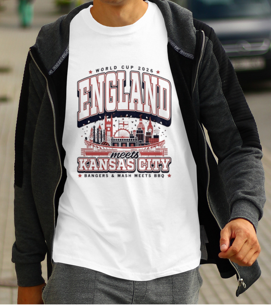 World Cup 2026 England Kansas City Bangers And Mash Meets BBQ Skyline T-Shirt